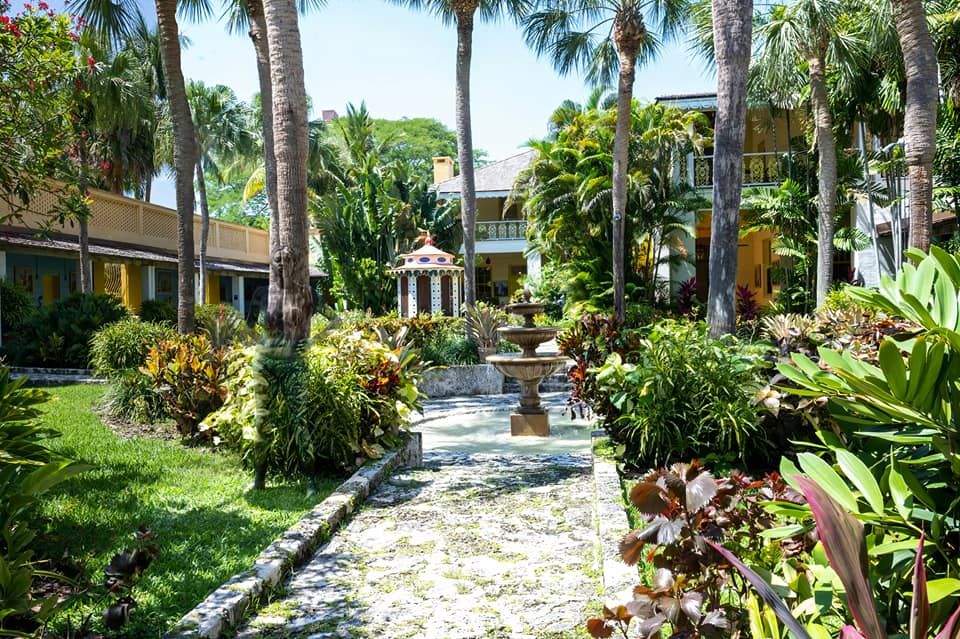 놀라운 투명인간 바디페인팅