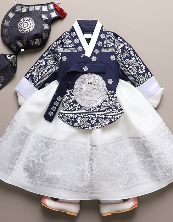 조선 의상 몇점  