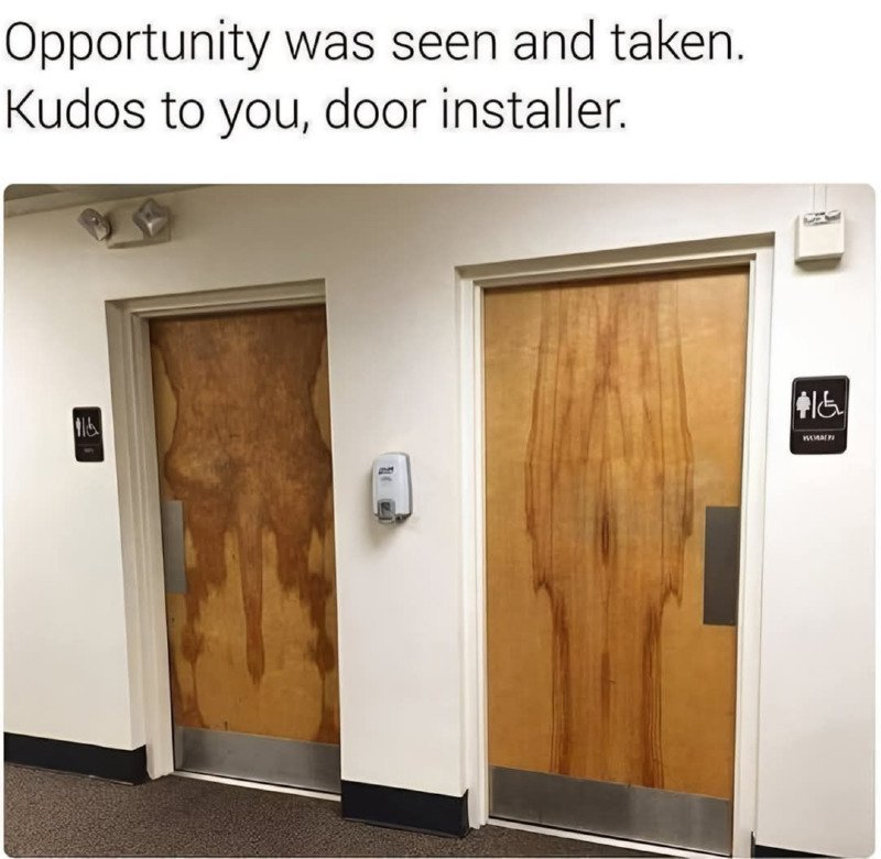 화장실 문만 봐도 알수 있다