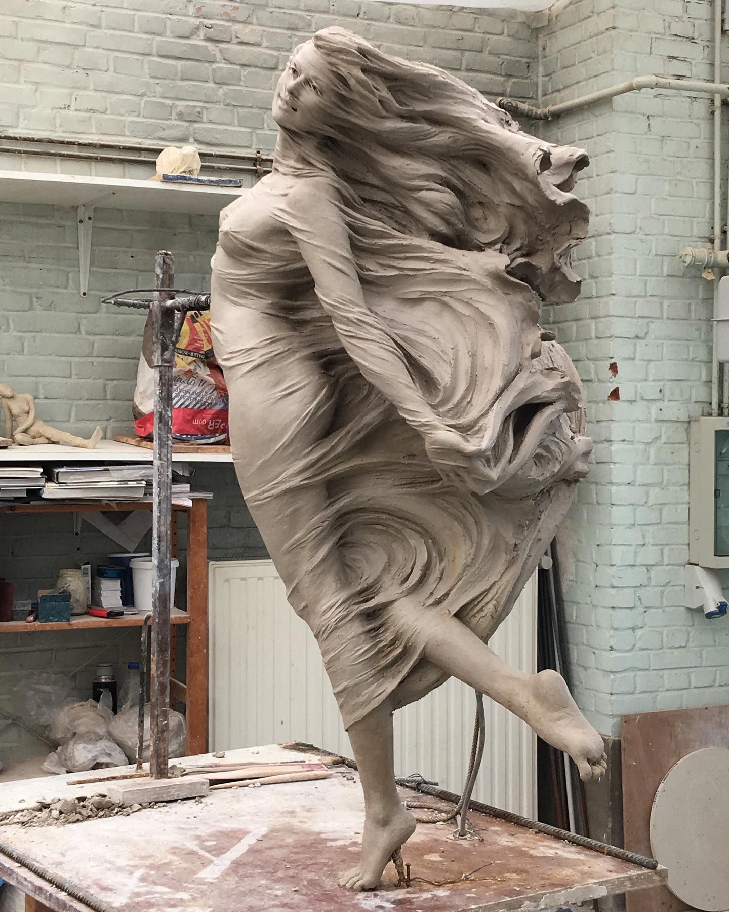 바람을 조각하는 예술가