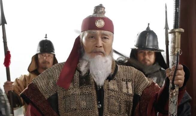 주연 남주가 셋인데 다 아재인 사극이 재미있겠나 ㅋㅋㅋ