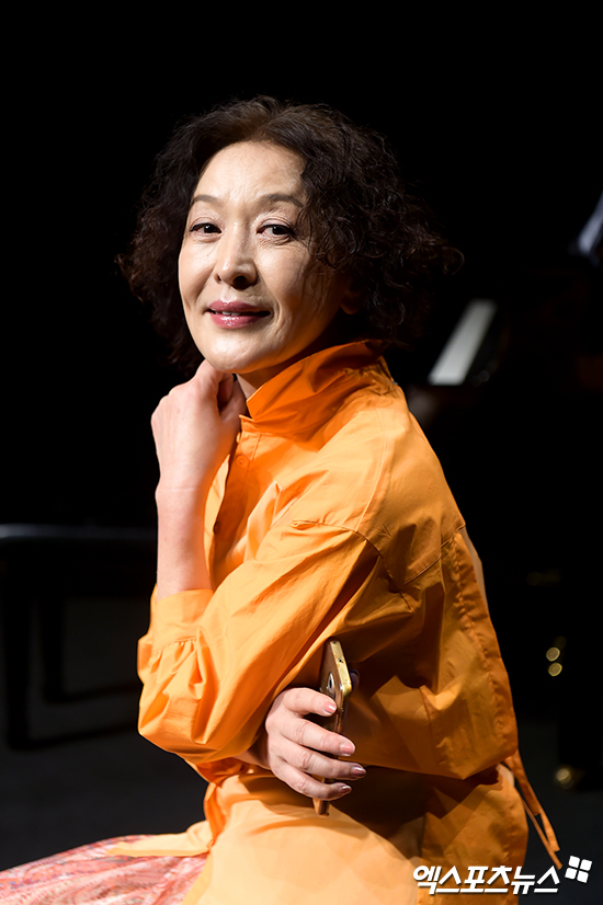 '항암 거부' 故윤석화 별세…