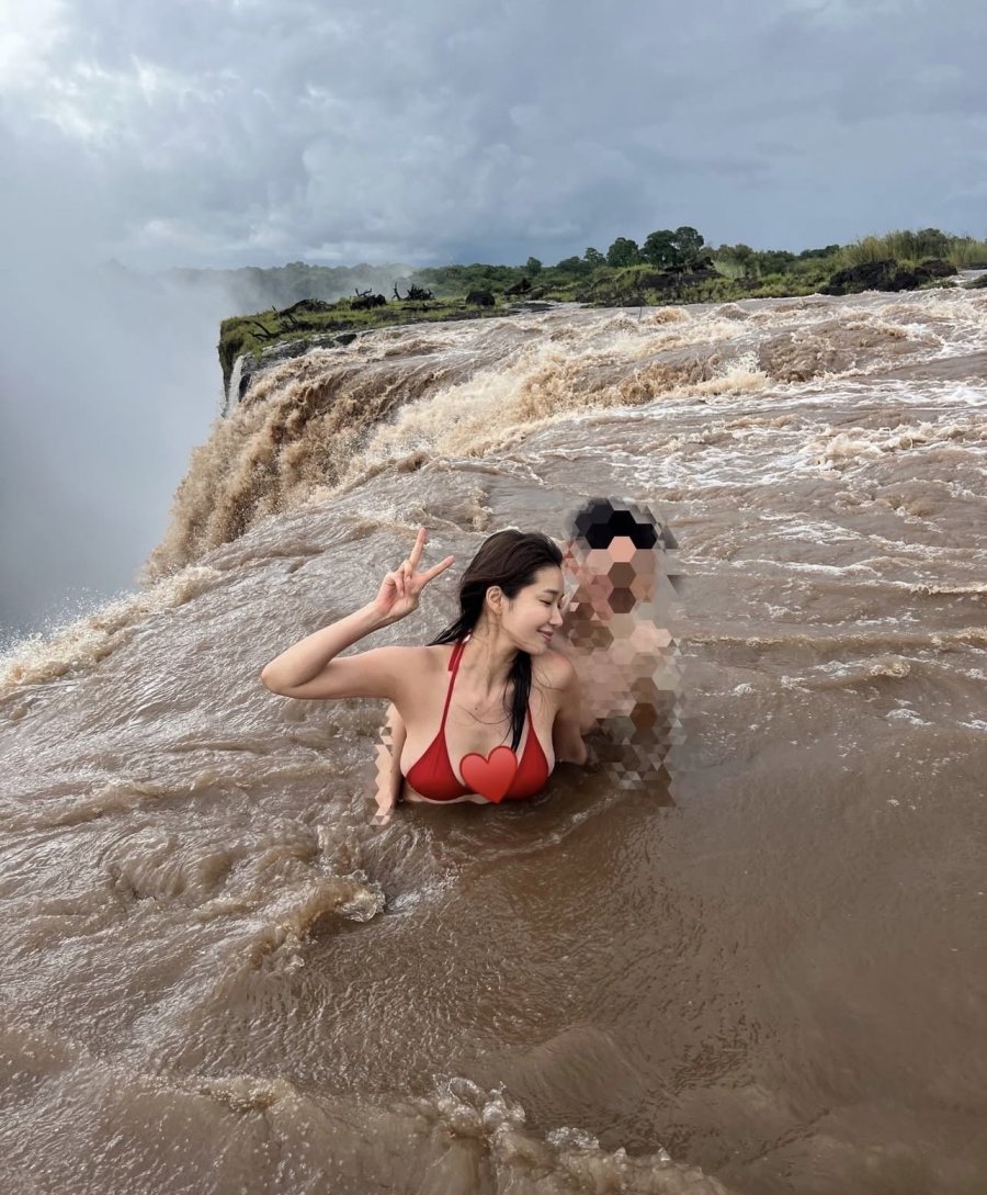 오또맘 해외여행중