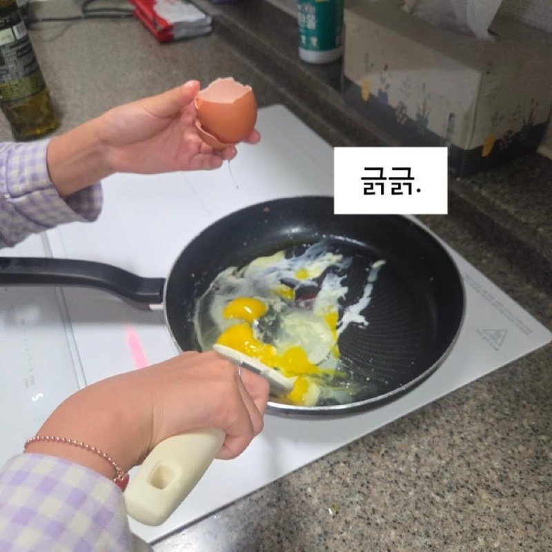 급식 파업에 도시락 싸가는 딸내미.jpg