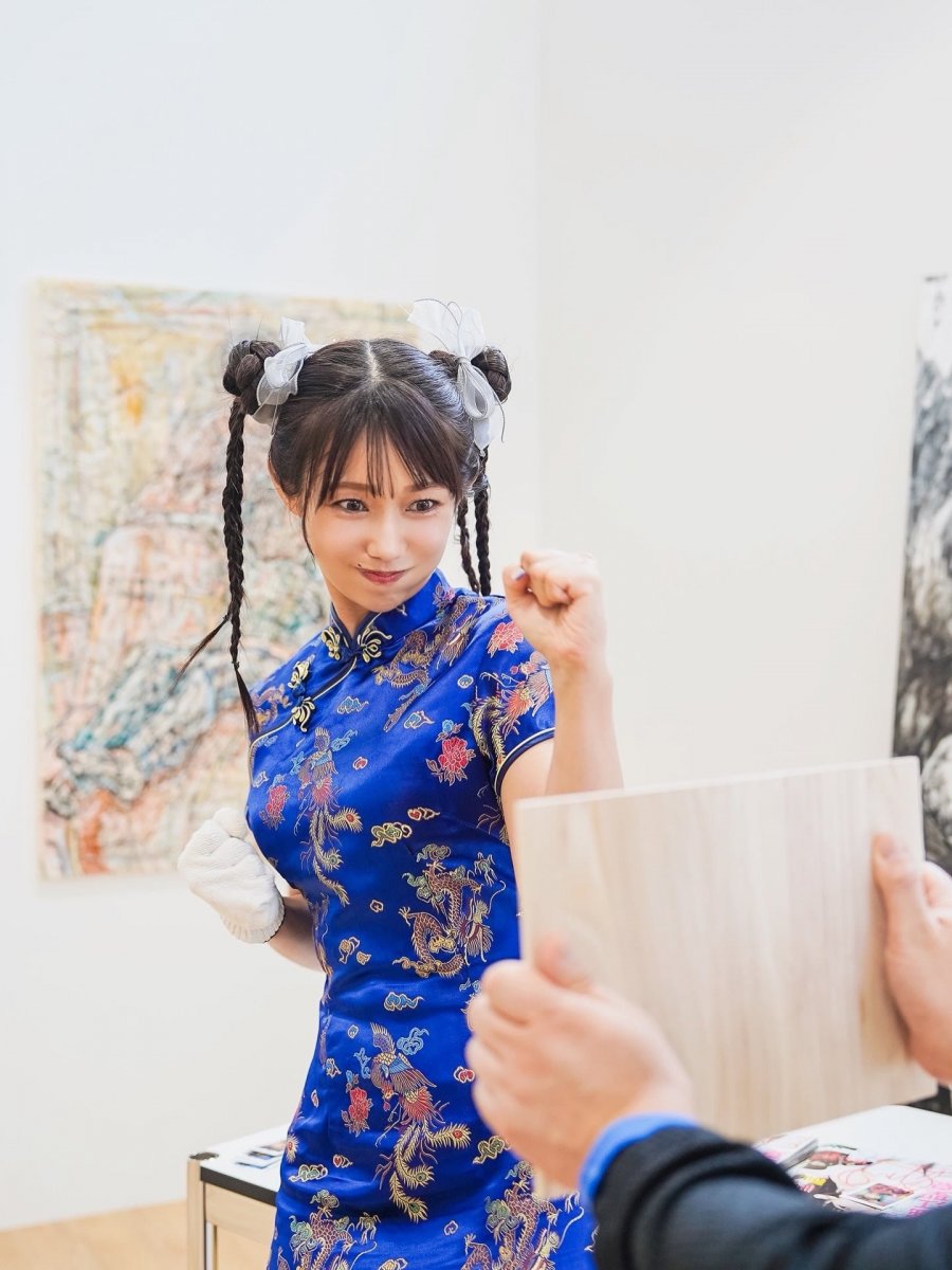 ㅇㅎ) 치파오 입고 격파하는 처자 ㄷ..gif