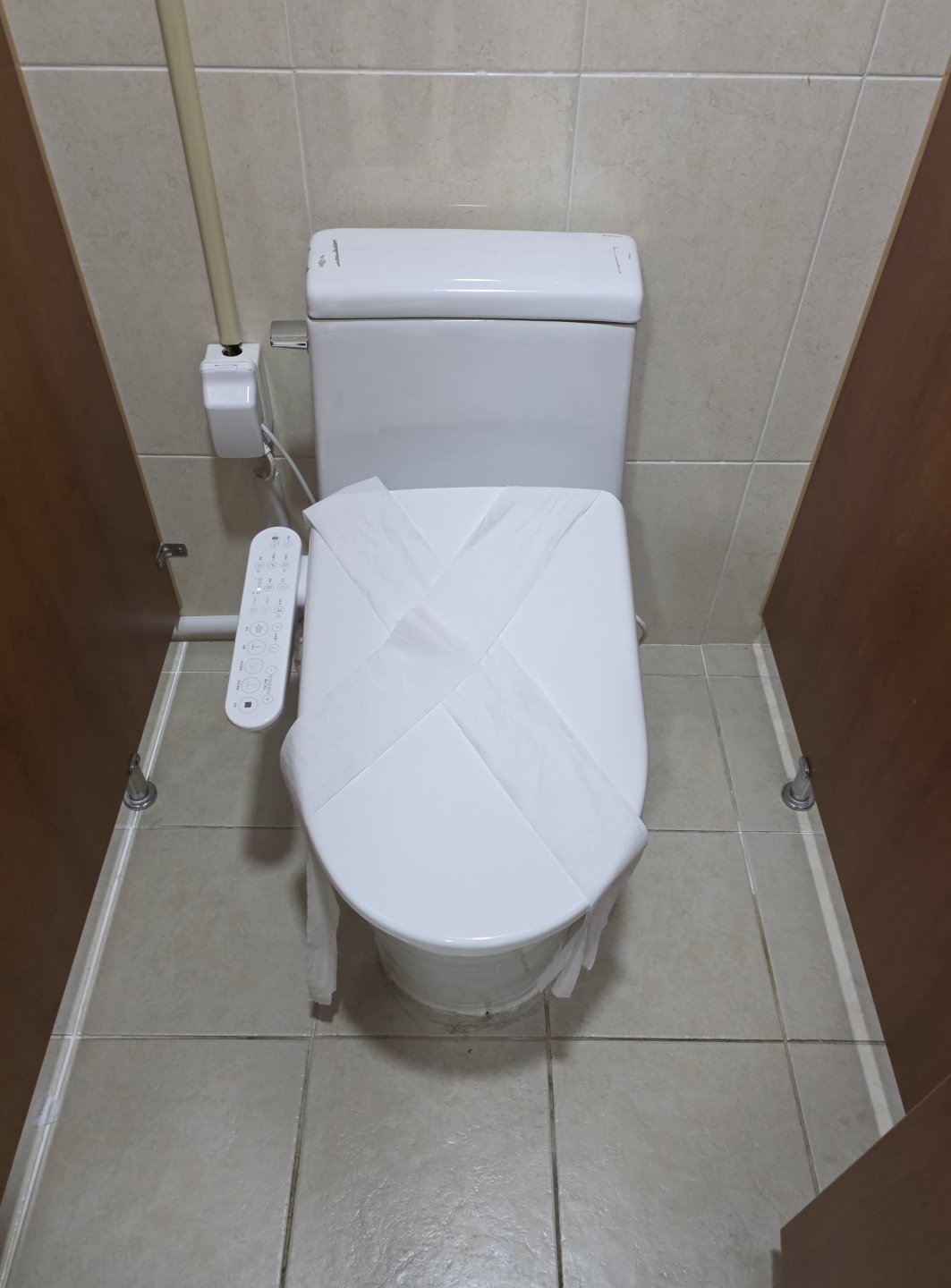 앞에 다녀간 누군가가 남겨놓은 메세지