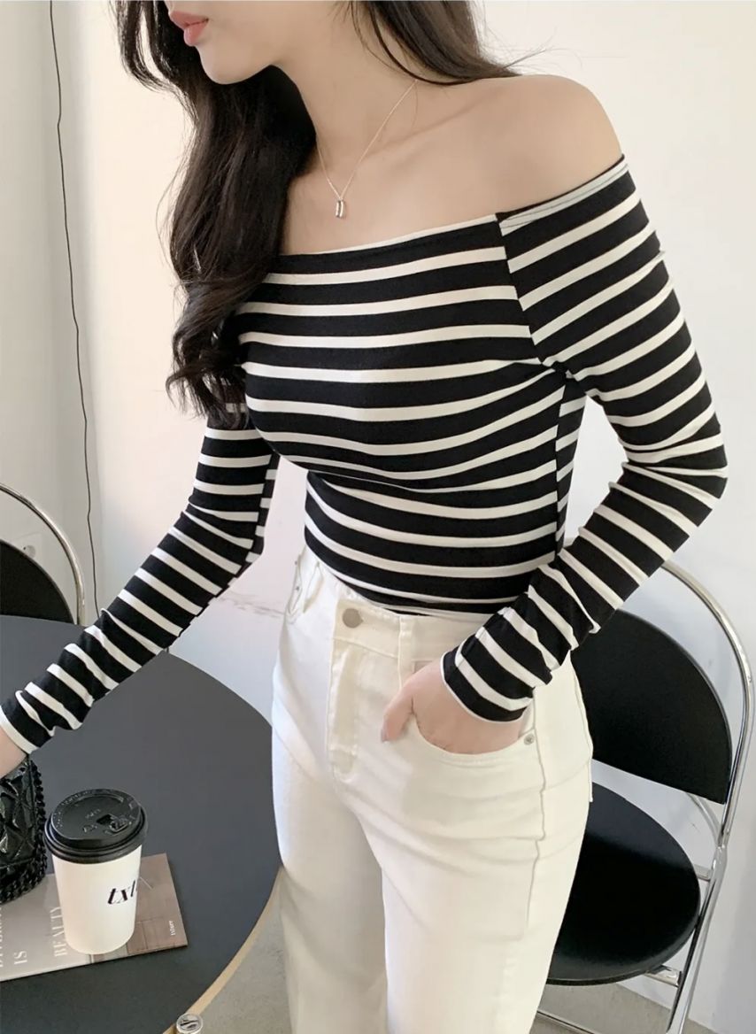 호 100%인 여자 복장.jpg