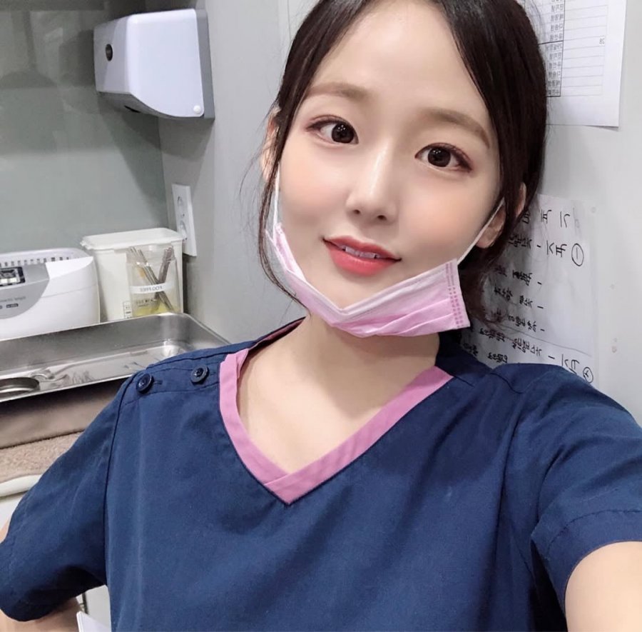 ㅇㅎ) 어느 치위생사 누나의 비키니 몸매 자랑