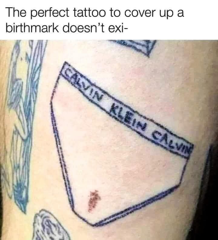 반점을 잘 커버한 타투