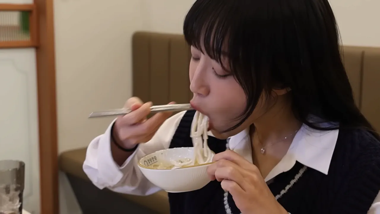 결국 쿠우쿠우 가버린 쯔양 근황 ㄷ