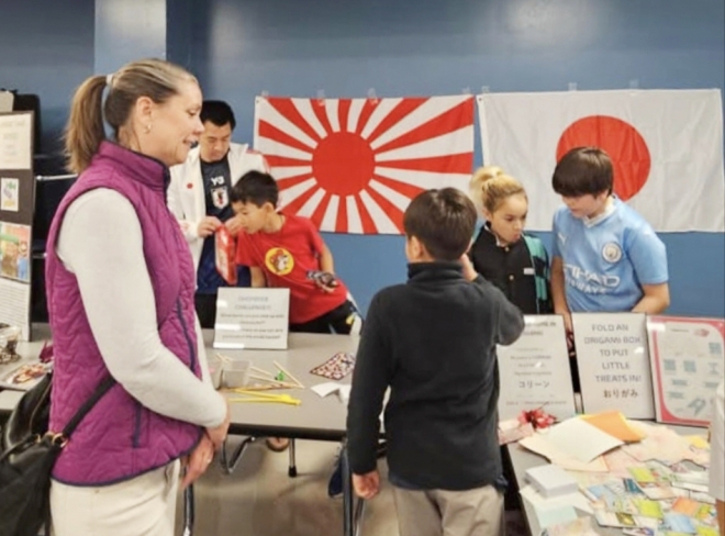 美 초등 ‘다문화 행사’에 욱일기 버젓이…한인 학부모 항의