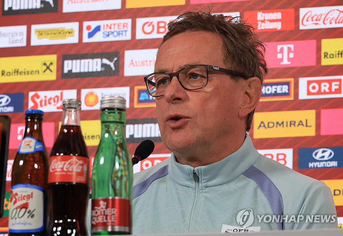 오스트리아 감독, 홍명보호 극찬!…